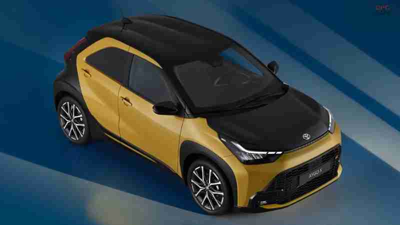 New 2025 Toyota Aygo X Hybrid: The Smallest Hybrid With Big Surprises!, Video Screenshot, tags: und - Youtube